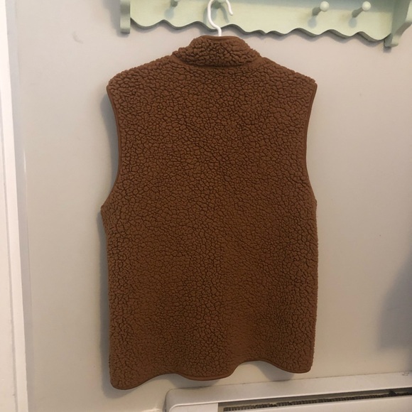 Sherpa Vest - Picture 3 of 6